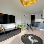 Aparthotel Wintera By Downtown 4*