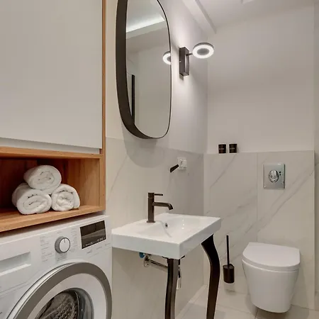 Wintera By Downtown 4*