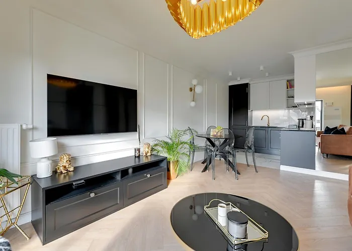 Aparthotel Wintera By Downtown 4*